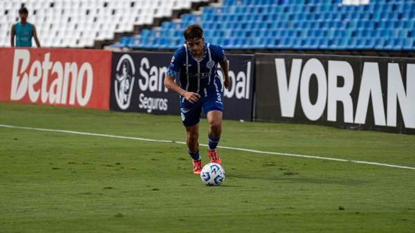 What Makes UK Women's Fashion Unique Compared to Other Global Trends?